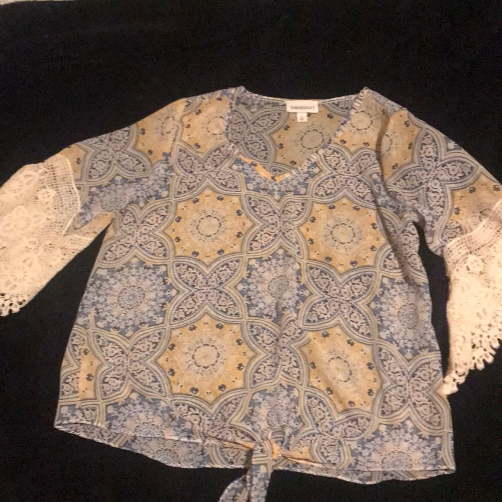 NWOT Westport summer blouse.